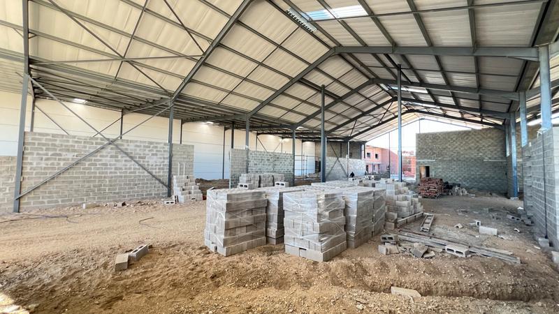 To Let commercial Property for Rent in Killarney Gardens Western Cape